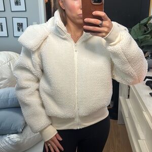 Alo Yoga Foxy Sherpa Jacket XS